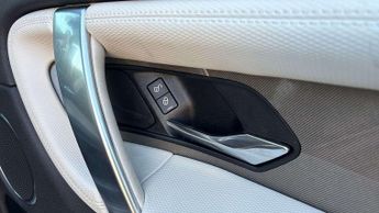 Land Rover Discovery Sport R-Dynamic SE