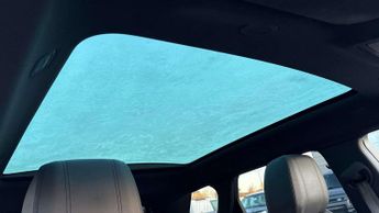 Land Rover Range Rover Evoque R-Dynamic S