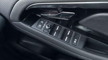 Land Rover Range Rover Evoque R-Dynamic S