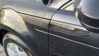 Land Rover Range Rover Evoque R-Dynamic S