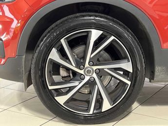 Volvo Xc40 R DESIGN Pro