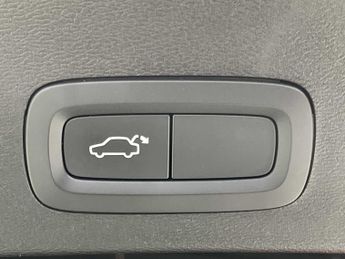 Volvo Xc40 R DESIGN Pro