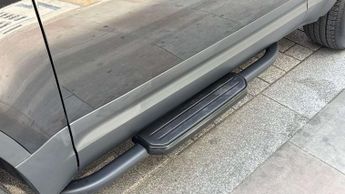 Land Rover Defender S