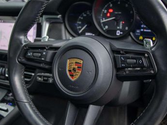 Porsche Macan Estate 