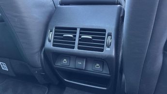 Land Rover Discovery Sport R-Dynamic HSE