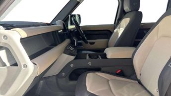 Land Rover Defender X-Dynamic SE