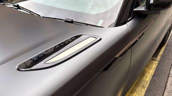 Land Rover Range Rover Velar Dynamic SE