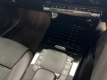 Mercedes-Benz Cla AMG Line