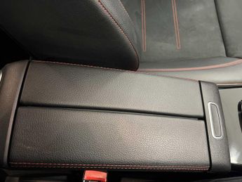 Mercedes-Benz Cla AMG Line