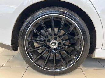 Mercedes-Benz Cla AMG Line