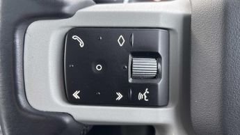 Land Rover Defender XS Edition