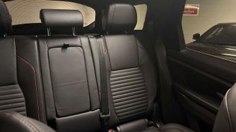 Land Rover Discovery Sport R-Dynamic HSE