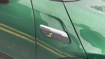 MINI Hatchback Cooper S Level 2