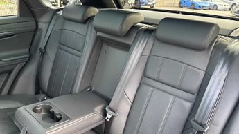 Land Rover Range Rover Evoque R-Dynamic SE