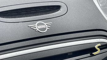 MINI Hatchback Cooper S Level 3