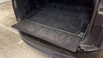 Land Rover Discovery Dynamic HSE