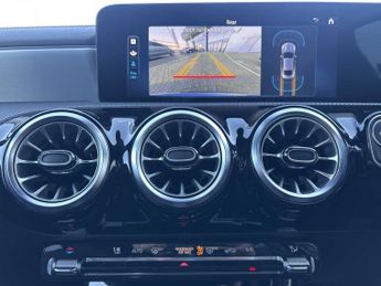 Mercedes-Benz Cla AMG Line