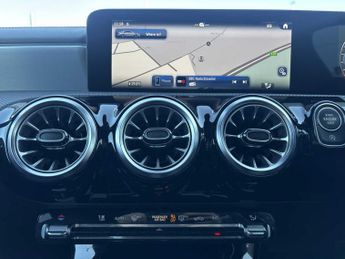 Mercedes-Benz Cla AMG Line