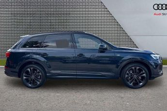 Audi Q7 Black Edition