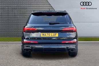 Audi Q7 Black Edition