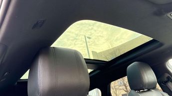 Land Rover Range Rover Evoque R-Dynamic SE