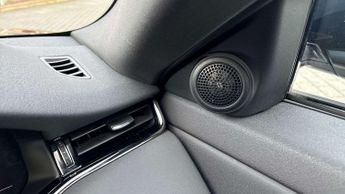 Land Rover Range Rover Evoque R-Dynamic SE