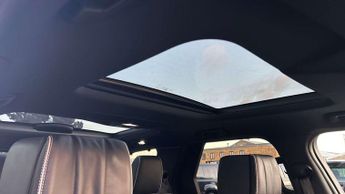 Land Rover Discovery HSE Luxury