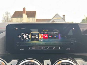 Mercedes-Benz EQA AMG Line