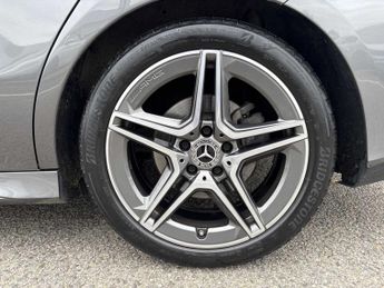 Mercedes-Benz Cla AMG Line