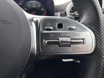 Mercedes-Benz Cla AMG Line