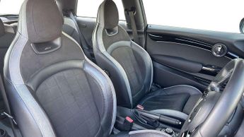 MINI Hatchback Cooper Sport