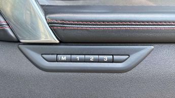 Land Rover Discovery Sport R-Dynamic HSE