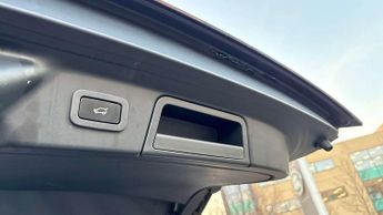 Land Rover Range Rover Velar R-Dynamic HSE