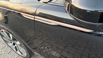 Land Rover Range Rover Velar R-Dynamic HSE