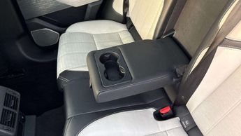 Land Rover Range Rover Velar R-Dynamic HSE