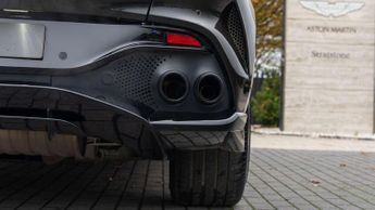 Aston Martin DBX DBX707