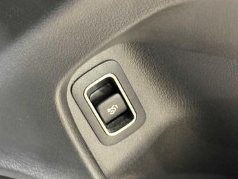 Mercedes-Benz Cla AMG Line