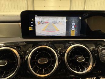 Mercedes-Benz Cla AMG Line