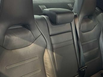 Mercedes-Benz Cla AMG Line