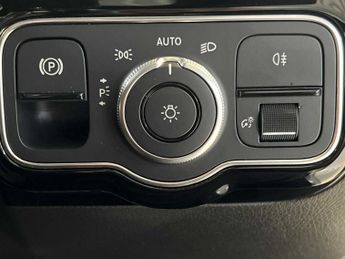 Mercedes-Benz Cla AMG Line