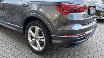Audi Q3 S Line