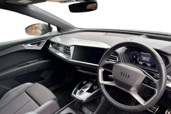 Audi Q4 S Line