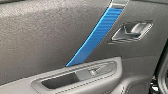 Citroen C4 50kWh Shine Plus Auto 5dr (7.4kW Charger)