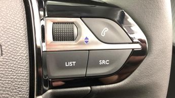 Peugeot 208 50kWh E-Style Hatchback 5dr Electric Auto (7.4kW Charger) (136 p