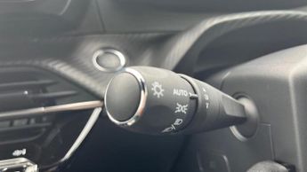 Peugeot 2008 50kWh GT Auto 5dr (7kW Charger)