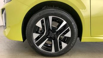 Peugeot 208 50kWh Allure Auto 5dr (7.4kW Charger)