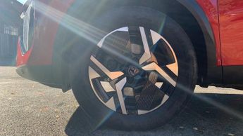 Peugeot 2008 50kWh Allure SUV 5dr Electric Auto (7kW Charger) (136 ps)