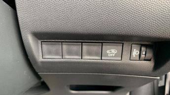 Peugeot 2008 50kWh Allure SUV 5dr Electric Auto (7kW Charger) (136 ps)