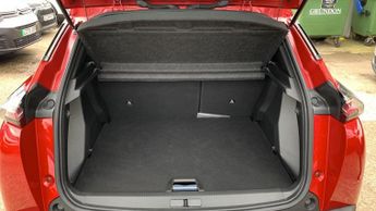 Peugeot 2008 50kWh Allure Auto 5dr (7kW Charger)