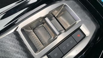 Peugeot 2008 50kWh Allure Auto 5dr (7kW Charger)